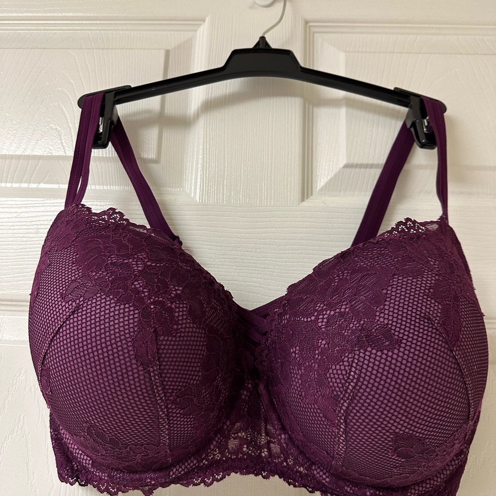 Torrid Purple Lace Full-Coverage Bra. In like new condition.